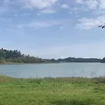 4 Person In *